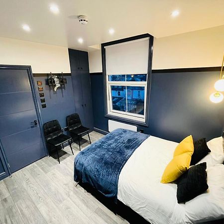 London 39 Blue House Luxury Ensuite Ideal For Tourists Buitenkant foto