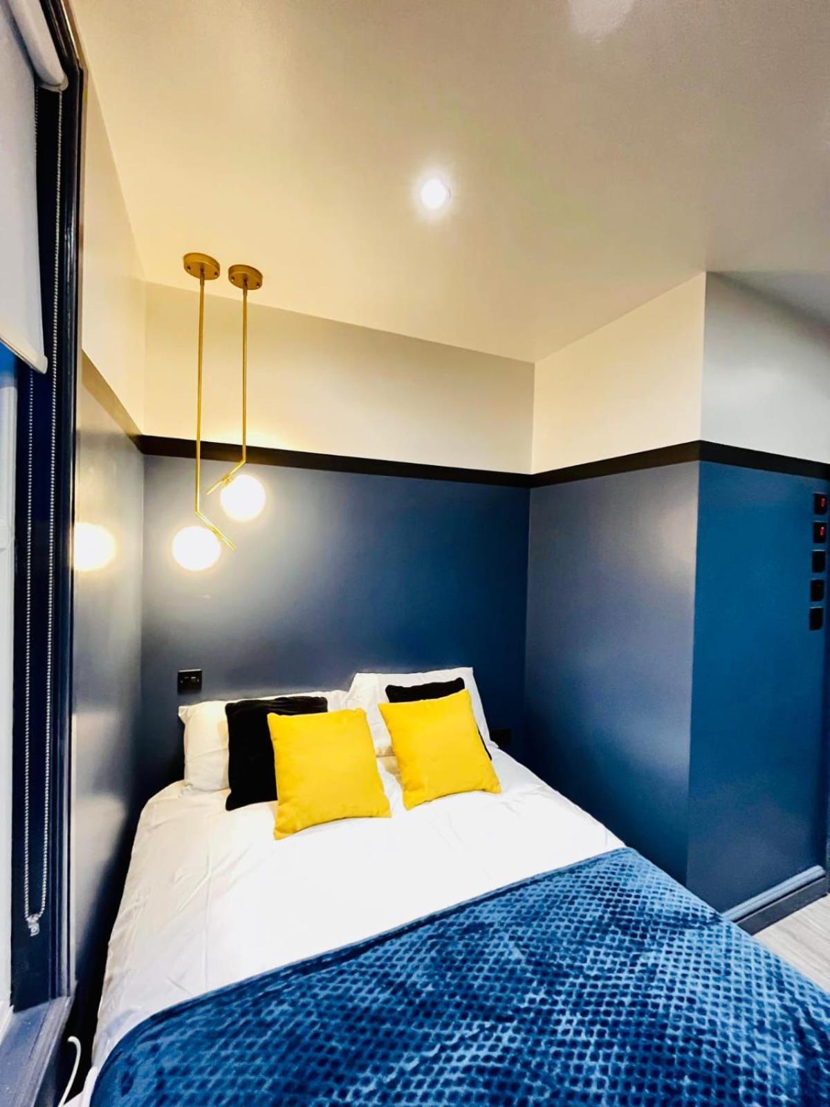 London 39 Blue House Luxury Ensuite Ideal For Tourists Buitenkant foto