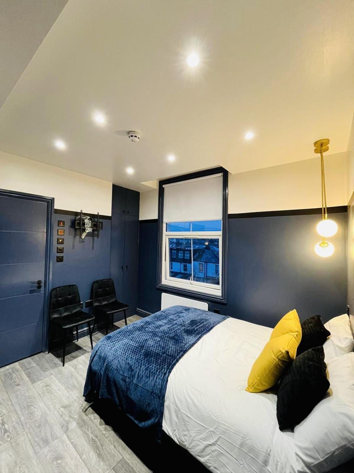London 39 Blue House Luxury Ensuite Ideal For Tourists Buitenkant foto
